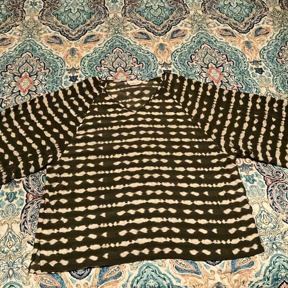 Westbound Tops - Westbound top